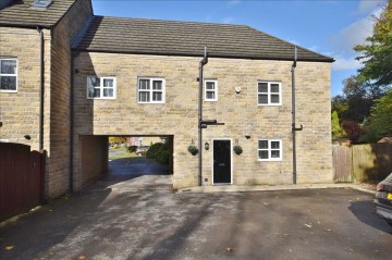 image of Lightoller Close, 
